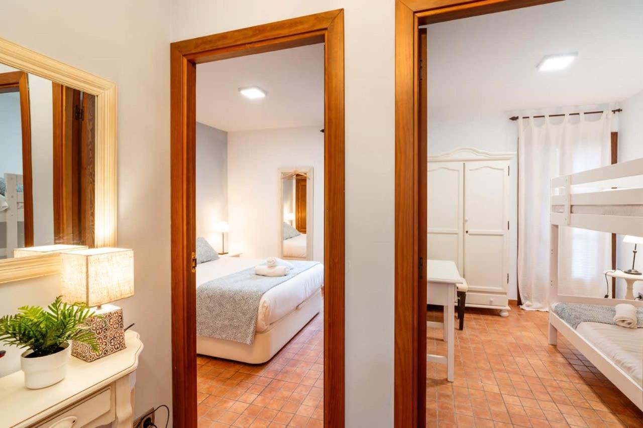Old Town By Tarragonadays Apartment Bagian luar foto